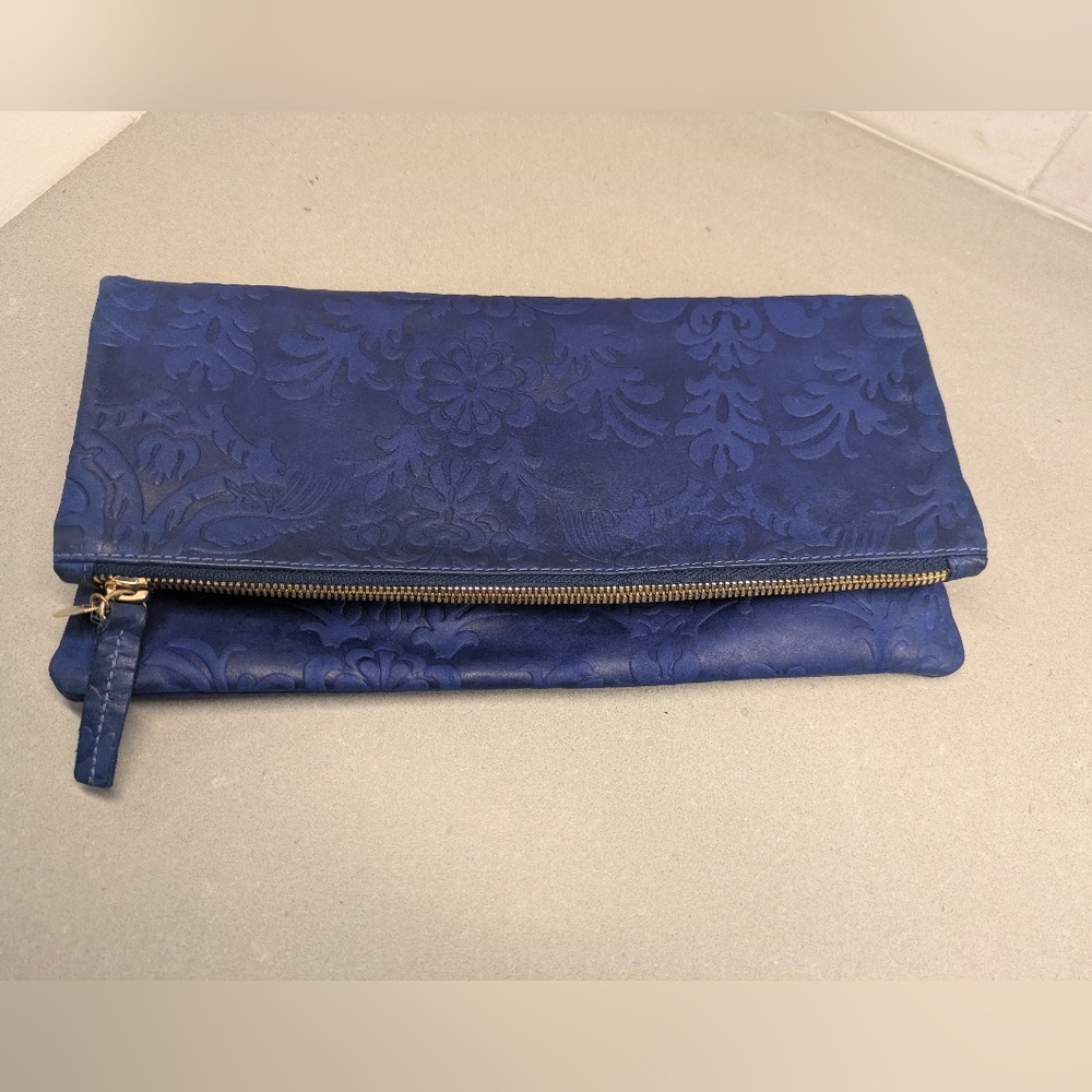 🦚 Clare Vivier Foldover Clutch In Blue Indigo Patterned Leather